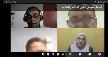نائب رئيس جامعة أسيوط يتولى مهامه الإدارية إلكترونيا ويترأس مجلس شئون الطلاب