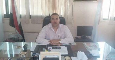 وفد من محافظة بنى سويف يزور أسر شهداء الفشن لتقديم التهنئة بعيد الفطر 