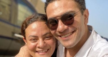 العبقرية.. آسر ياسين يشيد بكاملة أبو زكرى بعد انتهاء تصوير بـ100 وش