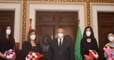 الخشت يشكر السيسي باسم الجيش الأبيض بعد تكريم شهيد قصر العينى