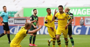 بوروسيا دورتموند يواصل الضغط على بايرن ميونخ بفوز سهل ضد فولفسبورج..فيديو