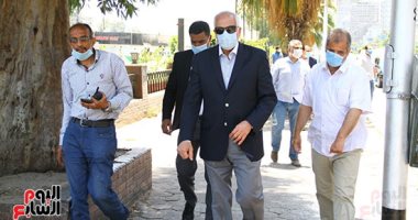 محافظة الجيزة تنعى موظفا لقى مصرعه خلال ضبط سيارة تلقى المخلفات بالطريق العام