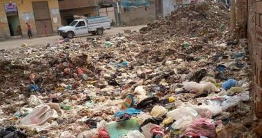 اضبط مخالفة.. القمامة تحاصر قرية سندبسط وسط غياب الأجهزة التنفيذية.. صور 