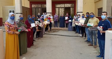 "صحة الشرقية" تكرم الفريق الثانى من الجيش الأبيض بمستشفى العزل بالزقازيق