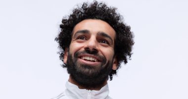 تفاصيل يوم محمد صلاح فى المنزل.. بيتفرج على فيلم إيه النهارده؟
