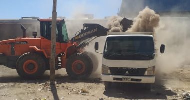 صور.. مدينة الأقصر ترفع 313 طن مخلفات وقمامة فى حملات نظافة بعيد الفطر