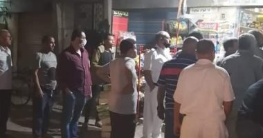 غلق 3 محلات وتحرير 7 محاضر إشغالات في حملة ليلية لحي ثان المحلة
