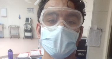 جيشنا الأبيض.. "البكرى" ممرض عناية مخ وأعصاب بمستشفى المنصورة يواجه كورونا