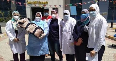 خروج والدة أول مولود بمستشفى العجمى للعزل الصحى بعد تعافيها من فيروس كورونا