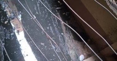 سيبها علينا.. سكان شارع يوسف محمود ببشتيل يشكون انتشار مياه الصرف الصحى