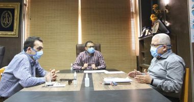 اجتماع عاجل لفريق إدارة الأزمة بالمنوفية لمتابعة سير العمل داخل المستشفيات الجامعية