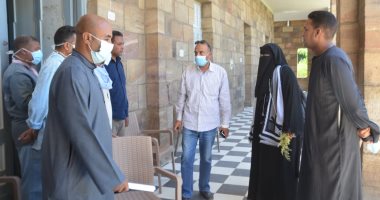 الإدارة الصحية بإسنا: نسلم جرعات علاج لمدة 5 أيام لحالات كورونا البسيطة 
