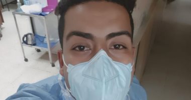 الجيش الأبيض.."محمد" ممرض بمستشفى جامعة قناة السويس فى مواجهة كورونا