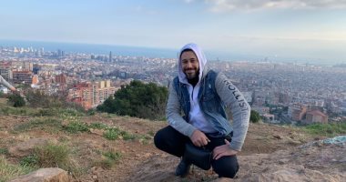 أحمد السعدنى ساخرا: معنديش صور جديدة لإنى مبغيرش هدومى غير كل أسبوع