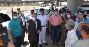 محافظ المنيا: سحب تراخيص السرفيس حال عدم إرتداء السائق أو الركاب الكمامة