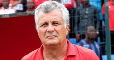 مانولوفيتش يظهر العين الحمراء للاعبى الاتحاد السكندرى ويحذرهم من التهاون