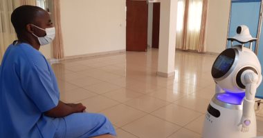 الأطقم الطبية فى رواندا تستعين بأجهزة روبوت لتقليل مخاطر الإصابة بكورونا
