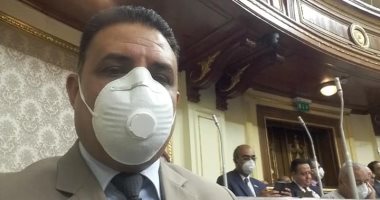نائب أرمنت بالأقصر: توفير 2000 لتر كحول لعمال "السكر" وتشغيل مصنع الكمامات