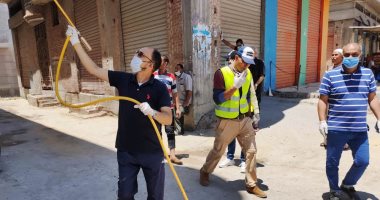 صور.. عزل الحالات المخالطة لمدير عزل أبو قير السابق بكفر الشيخ وتعقيم قريته