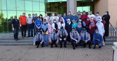 صور.. محافظ الأقصر يزور مستشفى إسنا للحجر ويشكر العاملين على تحقيق أعلى معدلات الشفاء 