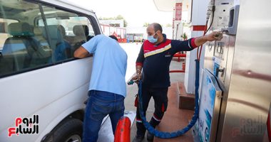 لجنة تسعير المنتجات البترولية تقرر تثبيت أسعار البنزين بالسوق المحلى 