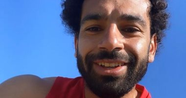 محمد صلاح يوثق مشاركته في تدريبات ليفربول بسيلفي جديد.. صورة