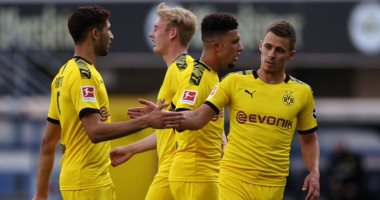 ملخص وأهداف مباراة بادربورن ضد دورتموند فى الدوري الألمانى 