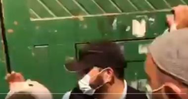 "تكبير ودموع"..لحظة دخول مصلين المسجد الأقصى بعد إغلاقه 70 يوما بسبب كورونا