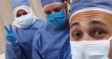 الجيش الأبيض.. محمود وأحمد وسحر بمستشفى المنصورة الدولى فى مواجهة كورونا