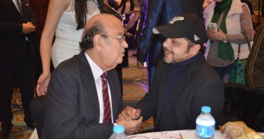 هنيدى عن عدم حضور جنازة حسن حسنى: كنت مركب دعامات والدكاترة منعونى من الحركة