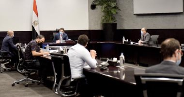  رئيس هيئة الاستثمار يجتمع بـ"رواد الأعمال" ومؤسسي الشركات الناشئة