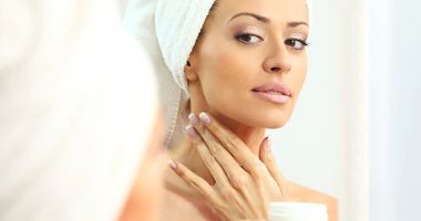 4 وصفات طبيعية لتفتيح منطقة الرقبة.. عشان ماتحسيش بالإحراج