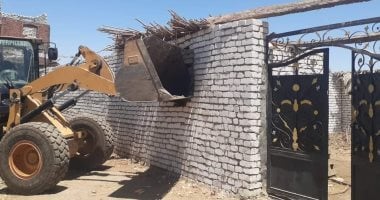 إزالة 18 حالة تعد فى حملة لمركز ومدينة ناصر ببنى سويف