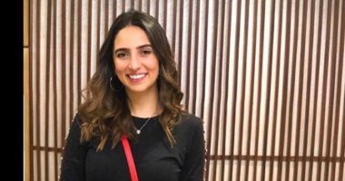 برة الملعب.. سارة وصيف لاعبة الطائرة: حلمى أصبح طبيبة أسنان وبحب أنجلينا جولى