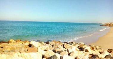 "عبد الله" يشارك بمجموعة صور لمدينة العريش لتشجيع السياحة