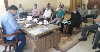 رئيس مدينة العريش يكلف رؤساء الأحياء بسرعة الاستجابة لشكاوى المواطنين أون لاين 