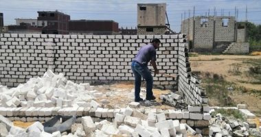 صور.. التصدى لـ3 حالات بناء مخالف بحى شرق الإسكندرية