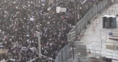 5 فيديوهات من مظاهرات باريس.. فلويد الأمريكى يجدد قضية عنصرية بفرنسا منذ 2016