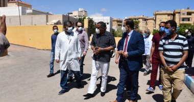 محافظ مطروح يتفقد مستشفى الحميات للوقوف على جاهزيتها.. صور