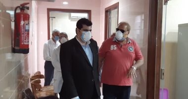 صور.. جولة تفقدية لنائب محافظ الشرقية بمستشفى فاقوس العام ومستشفى الحميات