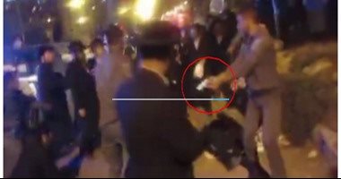 حاخام يستفز الفلسطينيين ويحضر عزاء شهيد.. فينال عقبابه