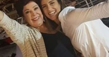 حنان مطاوع لرجاء الجداوى: حبيبة الكل ربنا يشفيكى وتطلعى منها أقوى