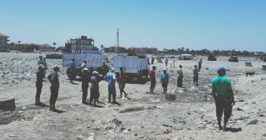 صور.. رأس البر تشن حملات لإزالة التعديات بمنطقة الامتداد العمرانى