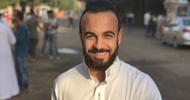 قصة صور..  محمد مجدي قفشة صاحب السبع إطلالات