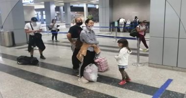 صور.. سائحون أوكران يشكرون قيادات جنوب سيناء لاستضافتهم بشرم الشيخ