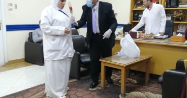 وفد من المجلس القومى للمرأة يزور مستشفيات العزل بالمنيا 