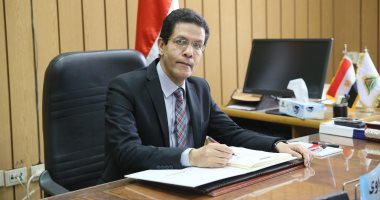نائب رئيس جامعة بنها: لجان لرصد الالتزام بارتداء الكمامة وإحالة مدير كلية للتحقيق