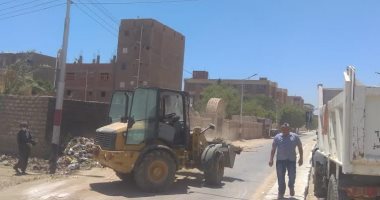 محافظ أسيوط: استكمال خطة التطوير والتجميل بشوارع وميادين حى شرق وغرب