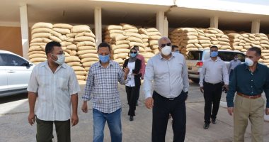 محافظ الوادى الجديد يوجه بتشجيع المزارعين علي شراء التقاوي المعتمدة