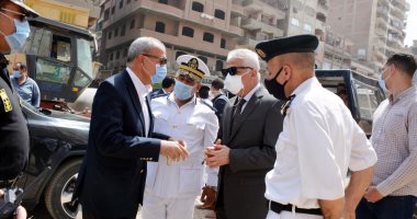 محافظ القليوبية ومدير الأمن يقودان حملة لإزالة الاشغالات بحى شرق شبرا الخيمة